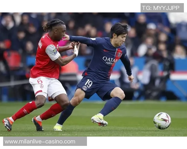 兰斯对阵巴黎FC比赛结果分析及精彩瞬间回顾