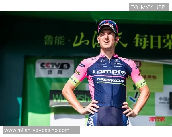 蓝十字与老虎的巅峰对决谁能在赛场上笑到最后